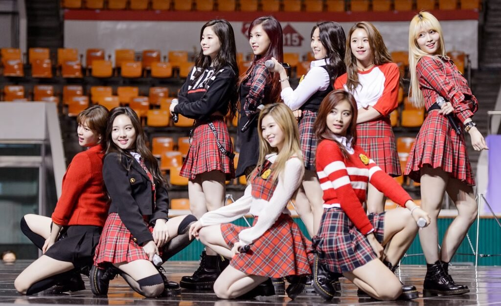 Twice tampil di tahun 2016