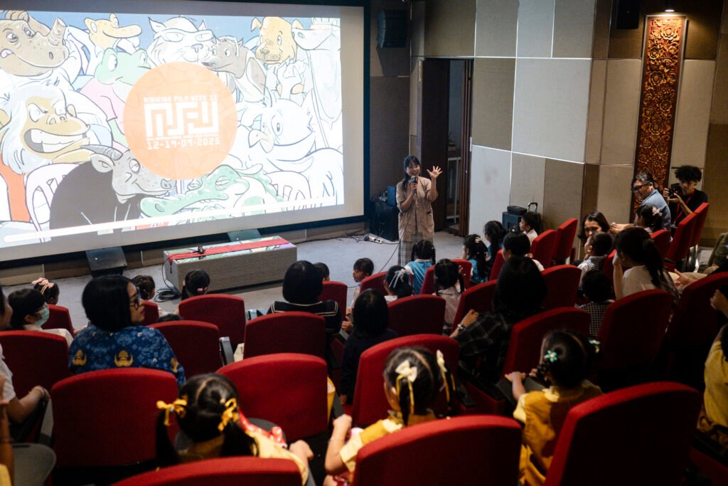 Children watching film at MIFW2026